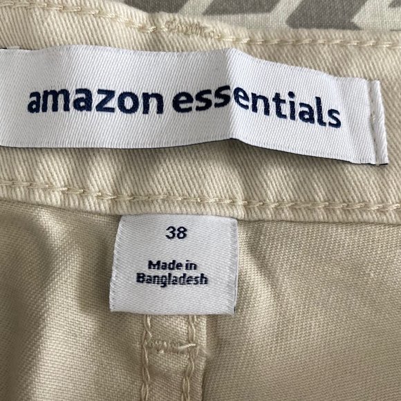 Men's Classic Fit shorts - Picture 3 of 5